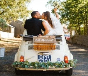 Kendalls_WeddingFlowers Car